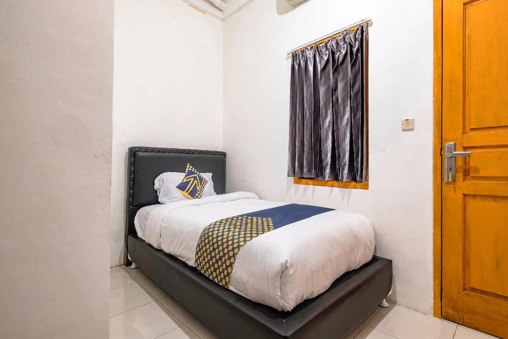 SPOT ON 2412 Mandala Residence