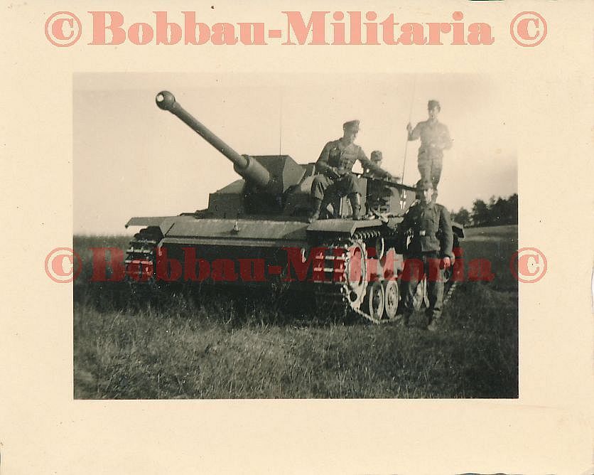 Fallschirmjäger-Sturmgeschütz-Brigade 1944 STUG III Langrohr Cre