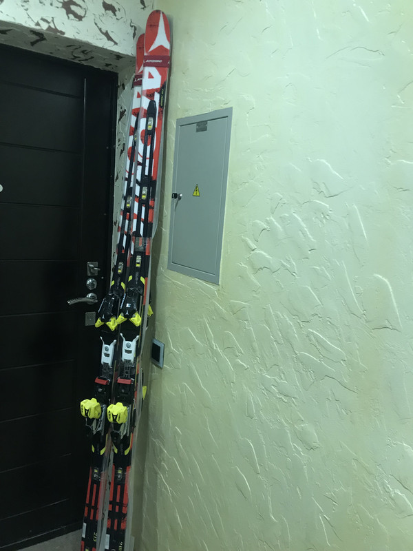 86E6CFEC-042D-4B40-AFEC-31A2491B5F4E