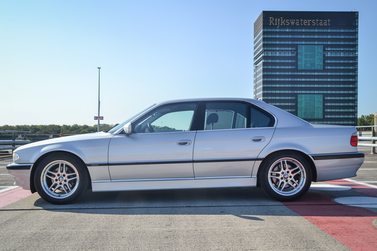 B576B52D-328D-4829-910D-7BDAF63AF016