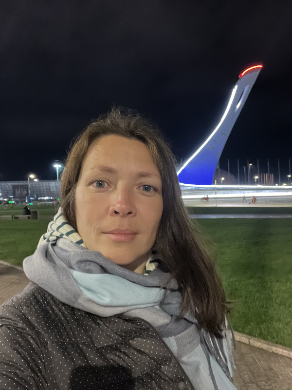 1B856D7F-64FE-4E96-BA8A-68249FEF5BD9