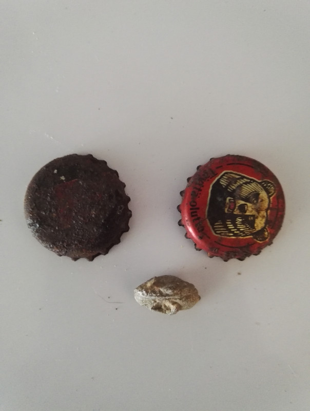 1491657348984-1787166683