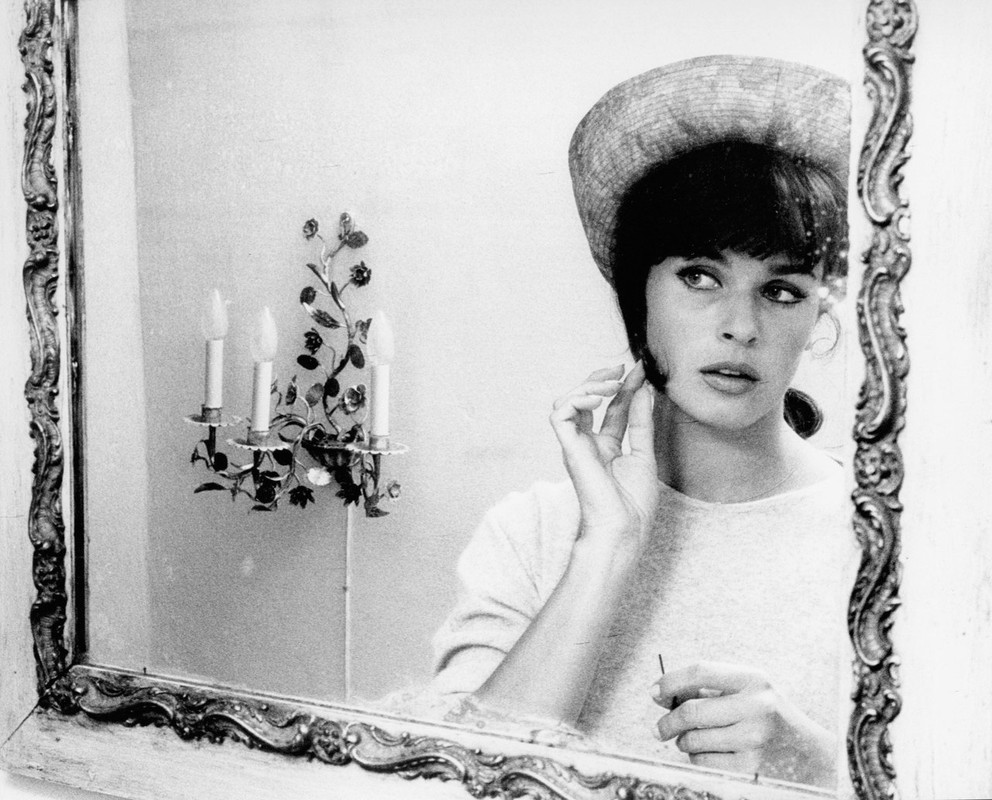 Senta_Berger_mb31