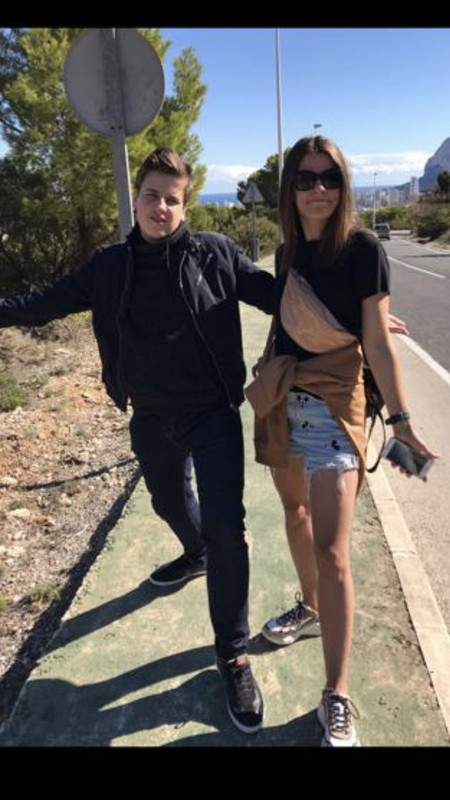 9A8CE78A-1B1B-4104-B4A9-2A3933DF76B5