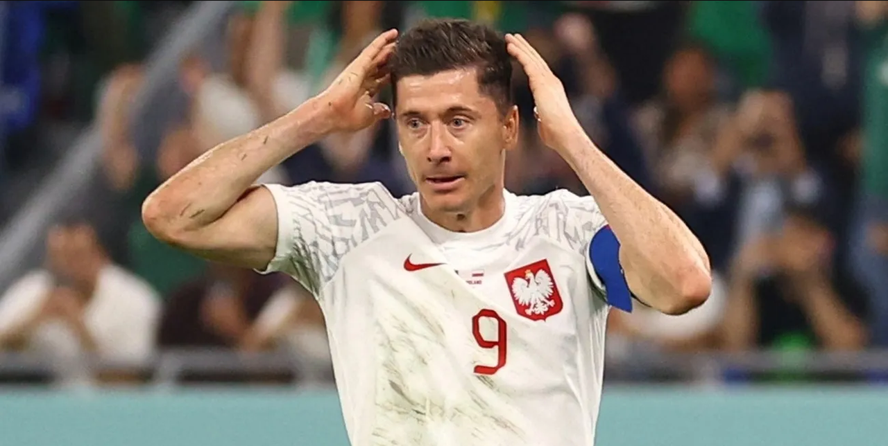 Qatar 2022: Lewandowski arremete contra su DT por la eliminación de Polonia