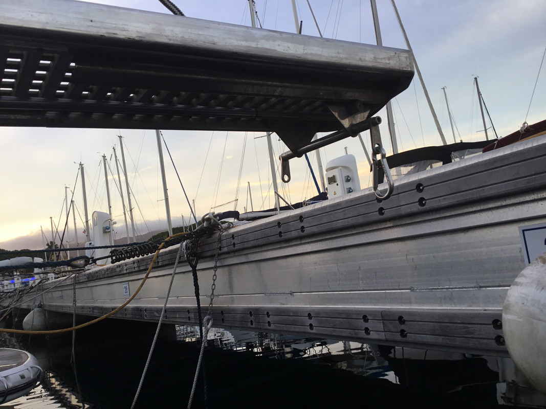 44DDC730-7A8C-4853-99C9-A501BB33A82B