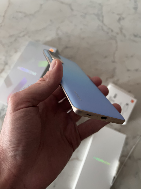 B58809B5-2499-46E5-846C-97E1DF9BEB52