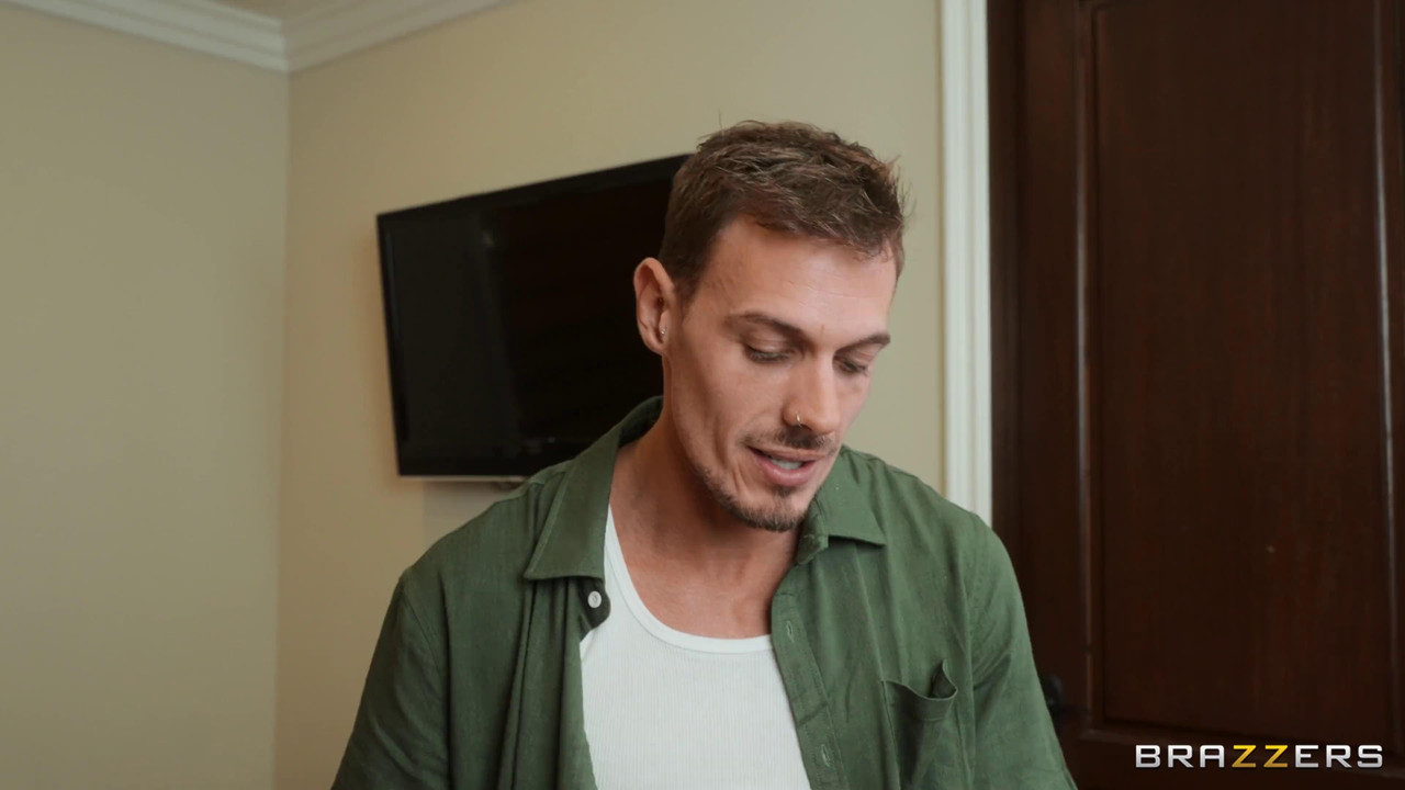 vlcsnap-2023-11-08-18h23m09s530