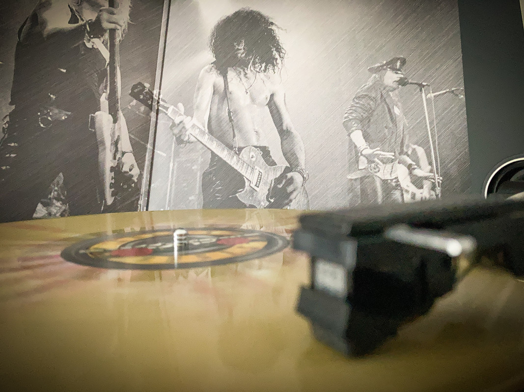 [Bild: Dual-1229-Best-of-Guns-n-Roses-3-von-4.jpg]