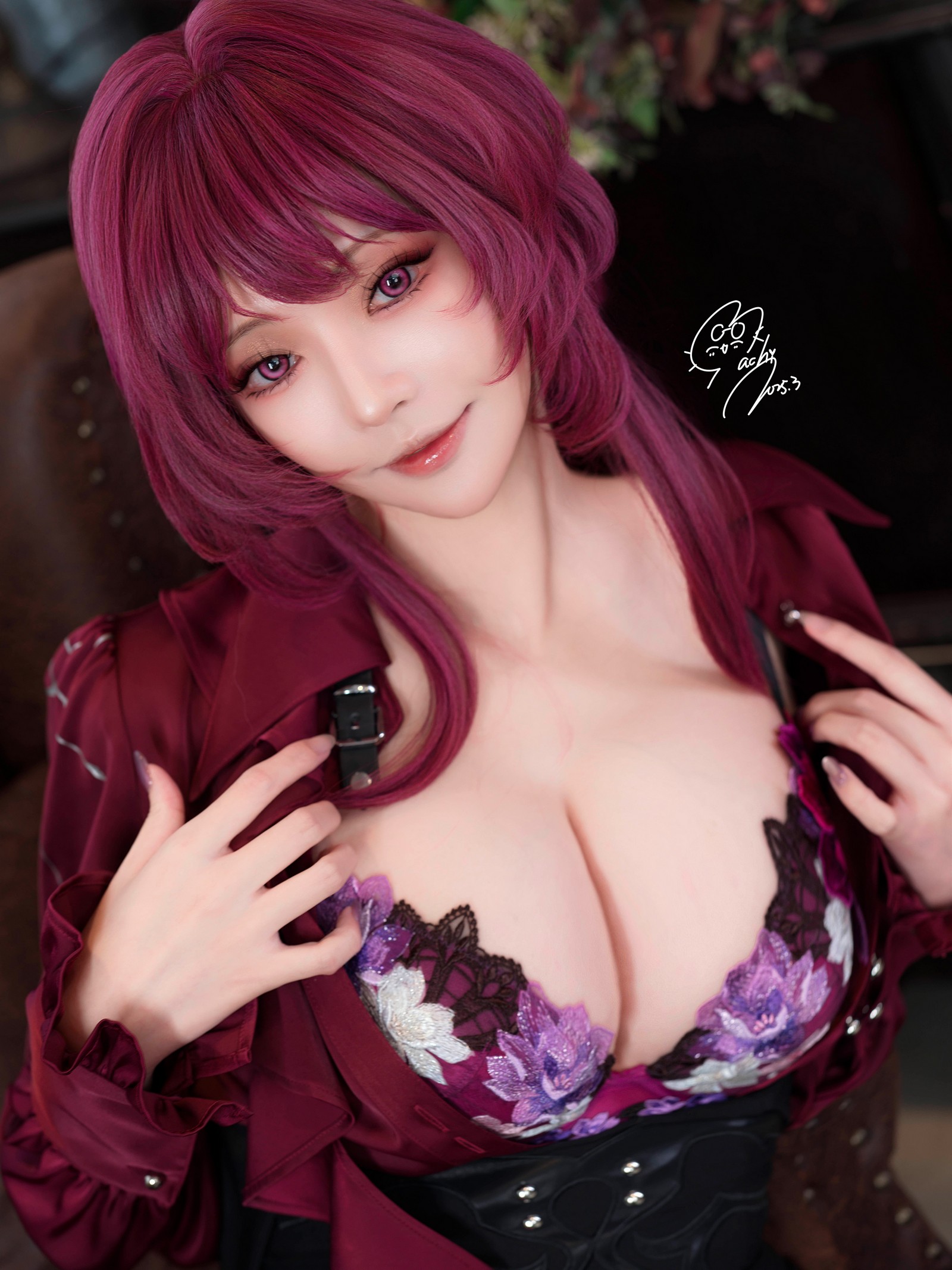 Machi马吉 Kafka 卡芙卡Cosplay写真合集｜魅惑风高清套图（68P-238.2M）插图2