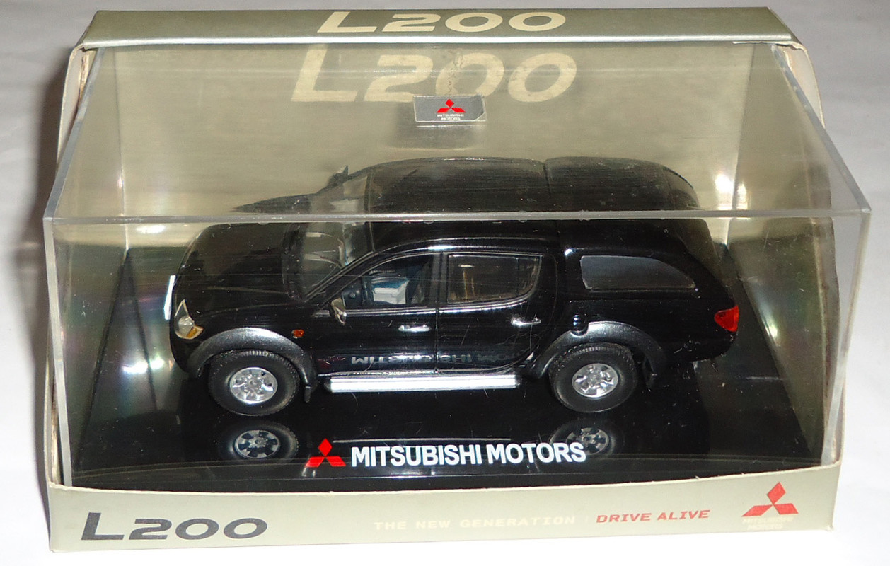 M-L200 box