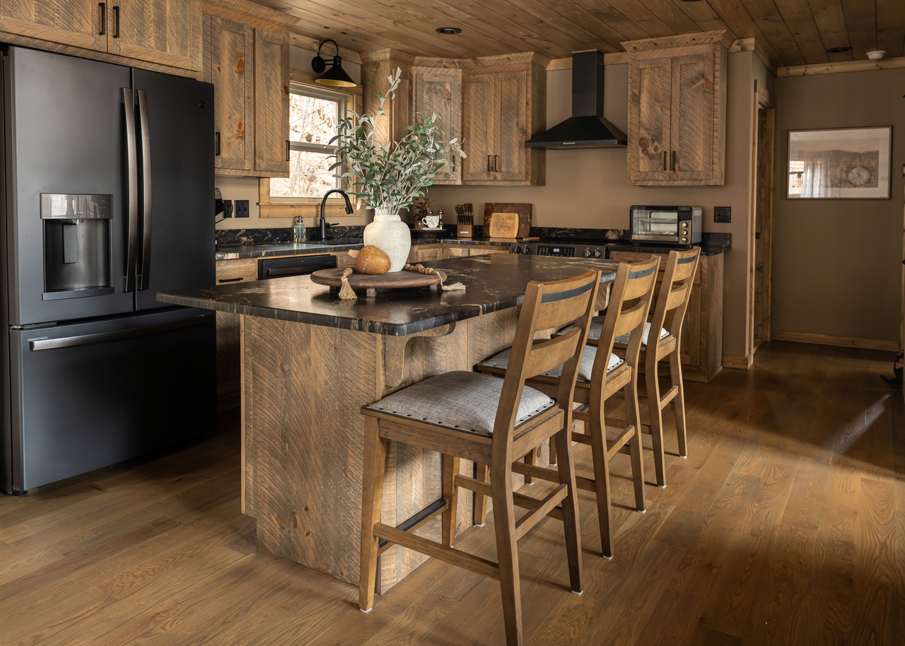 River's Den - Image 5