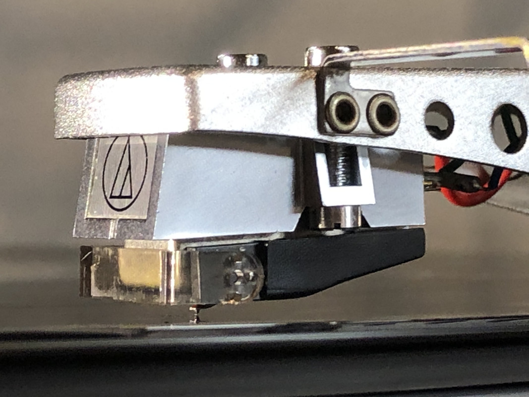 76D928B0-CD99-4BD6-A34A-F4DA75AF7B24