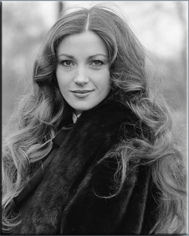Jane_Seymour_me42 (2)