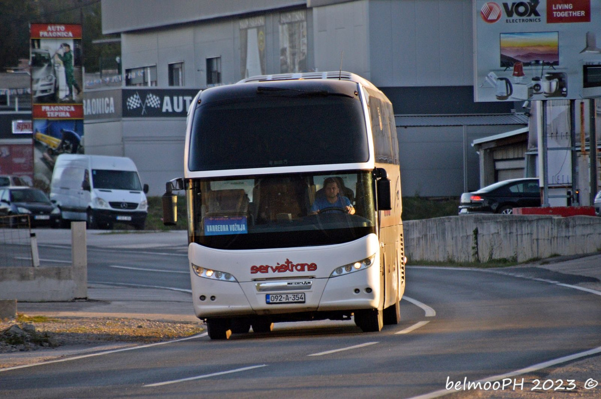 AEFD4179-0916-4567-BC16-BD3270E28109