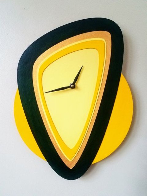 clock-yellow.jpg
