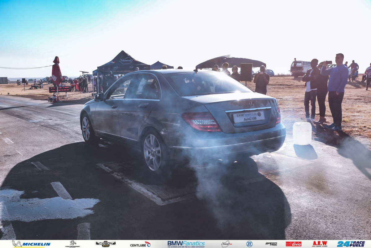 BMWFanatics RD19 Divio (301)