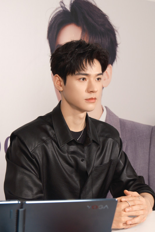 006-Dur-Xoly1hgie5jkk1qj31pu2ksb2d.jpg