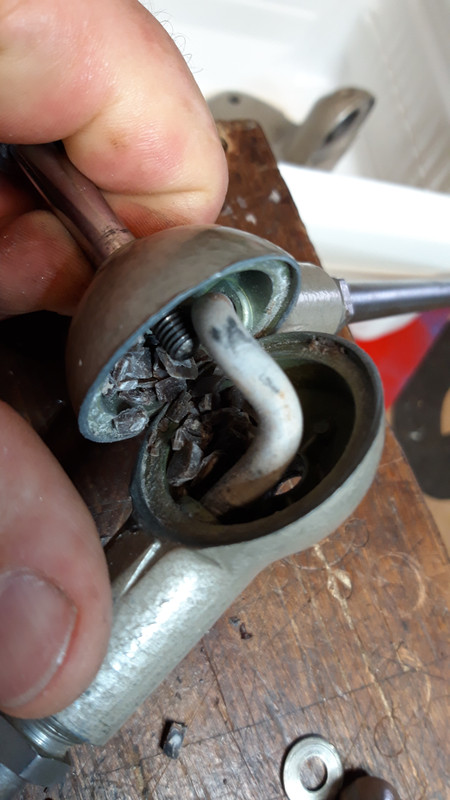 1F2202BE-BBC9-4C11-BECD-B6AE69A9A3A3