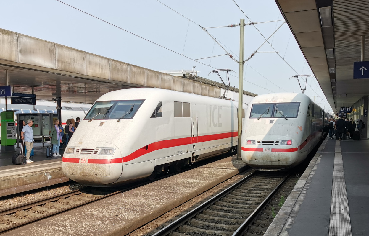 https://i.postimg.cc/mZjMFq0S/35-250604-011-Hannover-ICE-1944-401-072-401-506.jpg