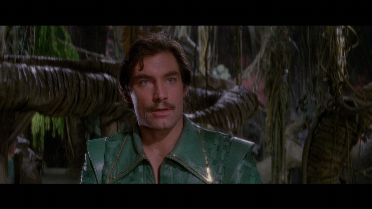 Flash Gordon.mkv_snapshot_00.57.34_[2020.08.19_21.40.18]