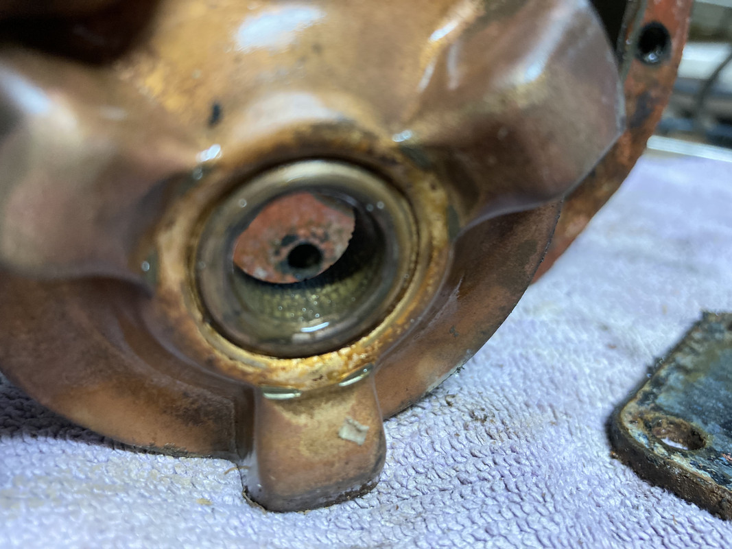 7E7CE5BC-D213-4DDD-A129-CDFCCB76E648