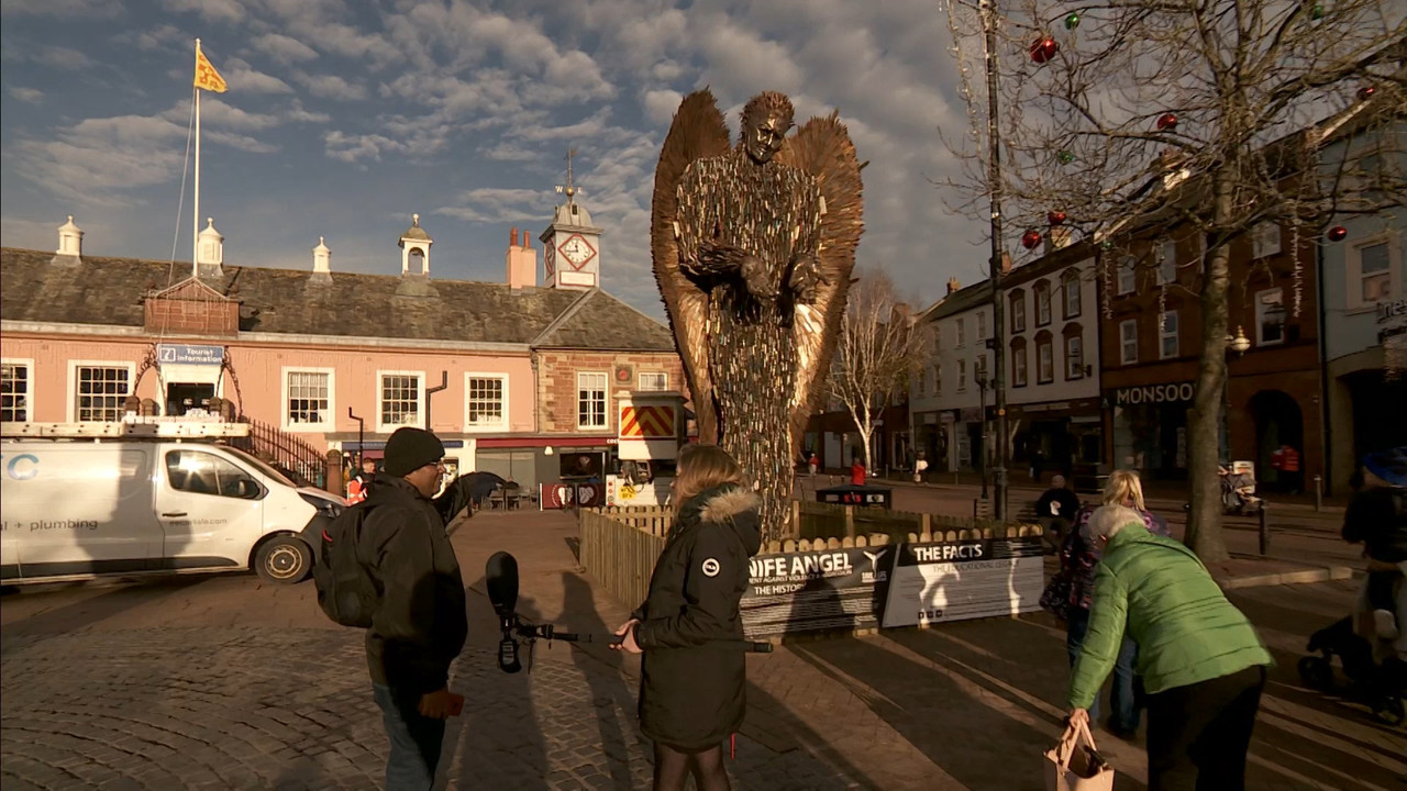 12.02 - 18.00.00 - ITV News London. The latest news in London and the....ts_snapshot_24.29.307