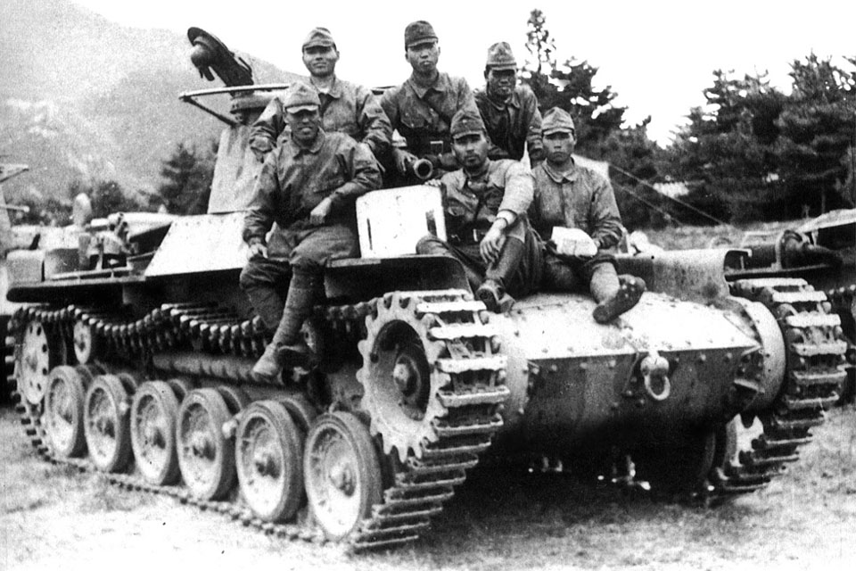 Track slack - Armour Chat - Britmodeller.com