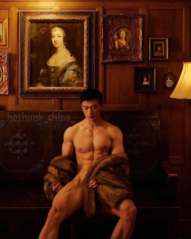 Photo by Chinese hunks 全球華男 on July 22, 2023. (3)