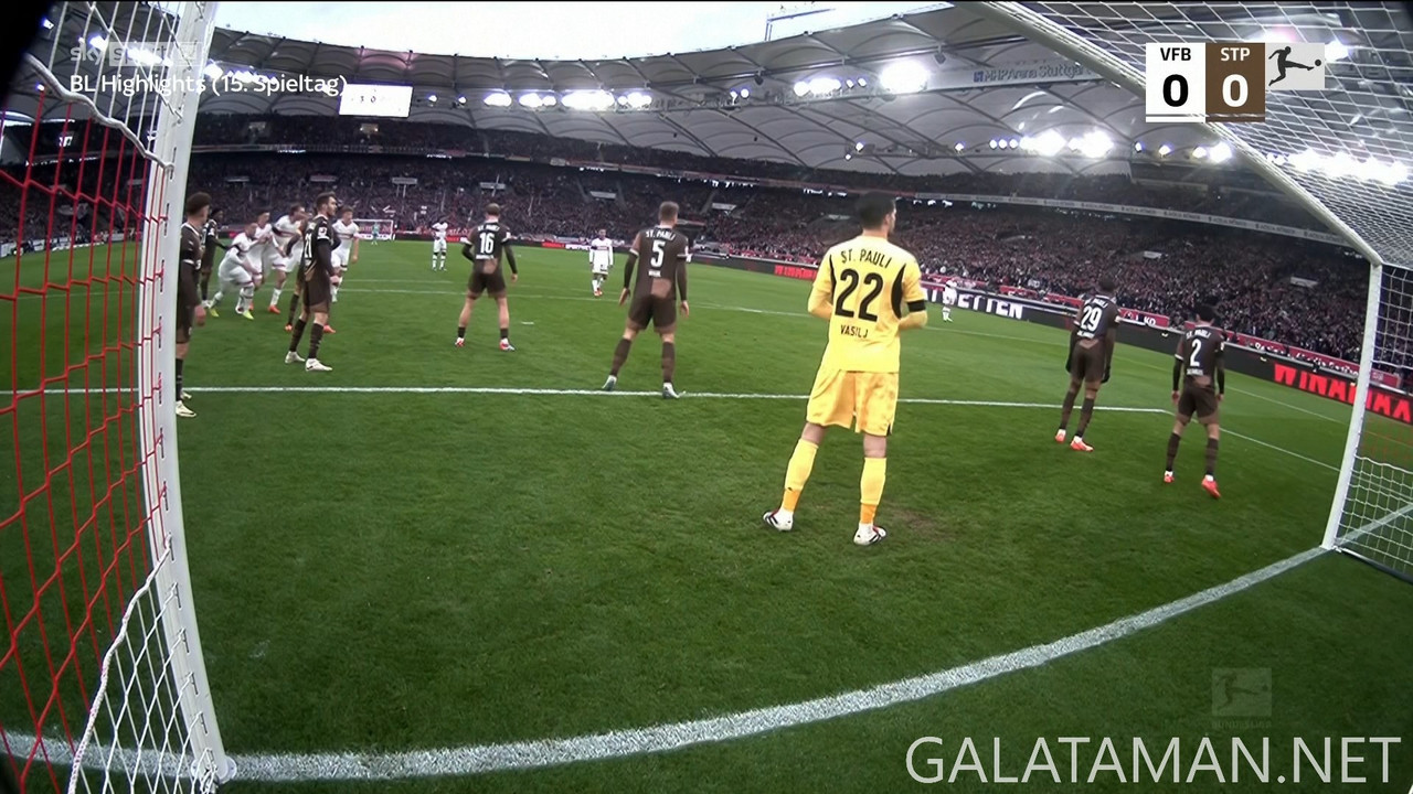 [Image: 12-22-23-50-00-Sky-Sport-Bundesliga-FHD-...30-051.jpg]
