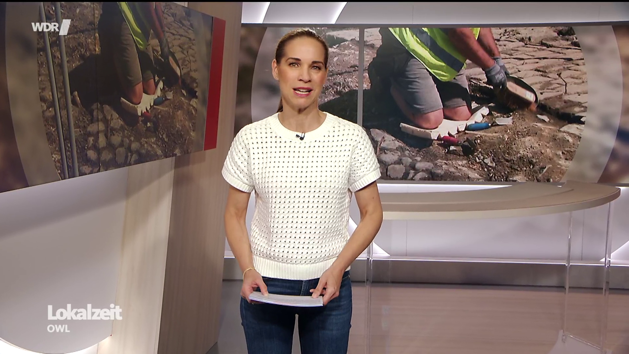 Kristina Sterz WDR Lokalzeit OWL 03 06 2026 89X Caps 41