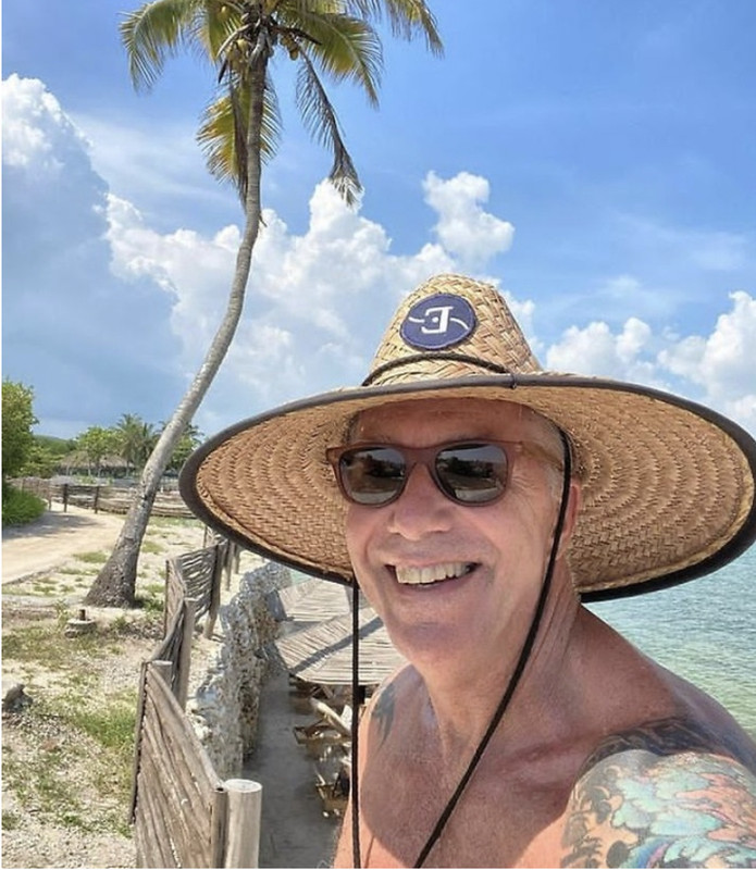 D0D8FDBB-B3E3-46D0-938C-8756F2975DB6