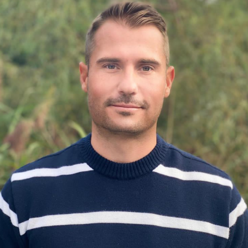 9D598CFA-3DF1-4713-9799-DAAED817EB43