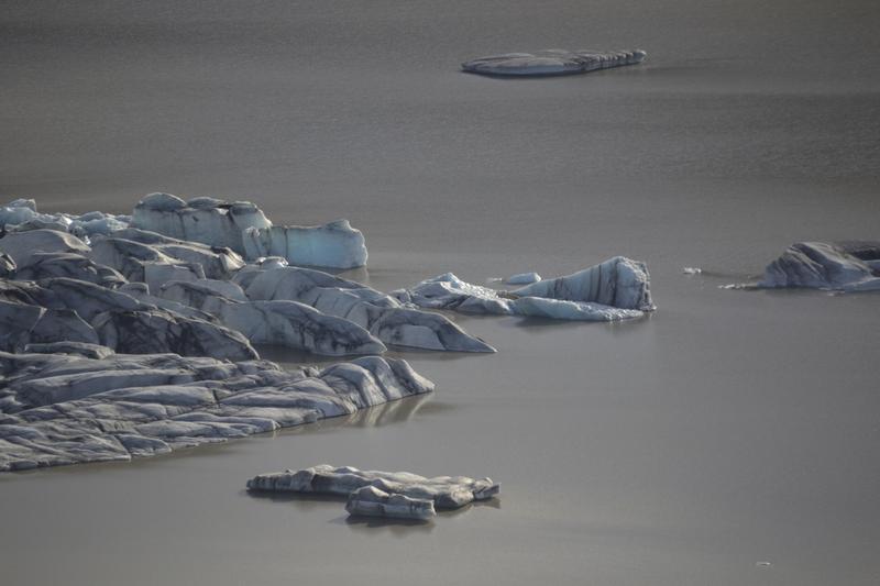 Entre hielo y ceniza. - Islandia, donde la tierra ruge. (9)