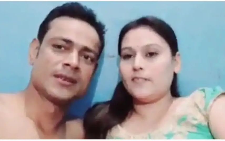 Desi wife anamika fuck with rahul hardcore sex video bedroom