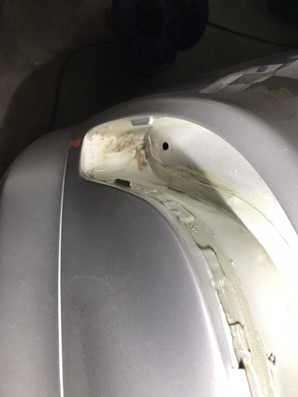 FF86E0E4-ED1E-4E49-8AAE-3E141D36D154