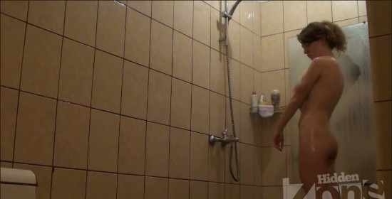 [Image: Voyeur30685143858.jpg]