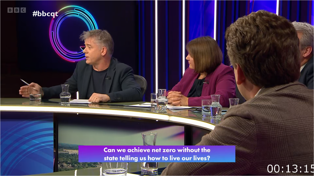 [Image: ywfk1qp39vq1.png]