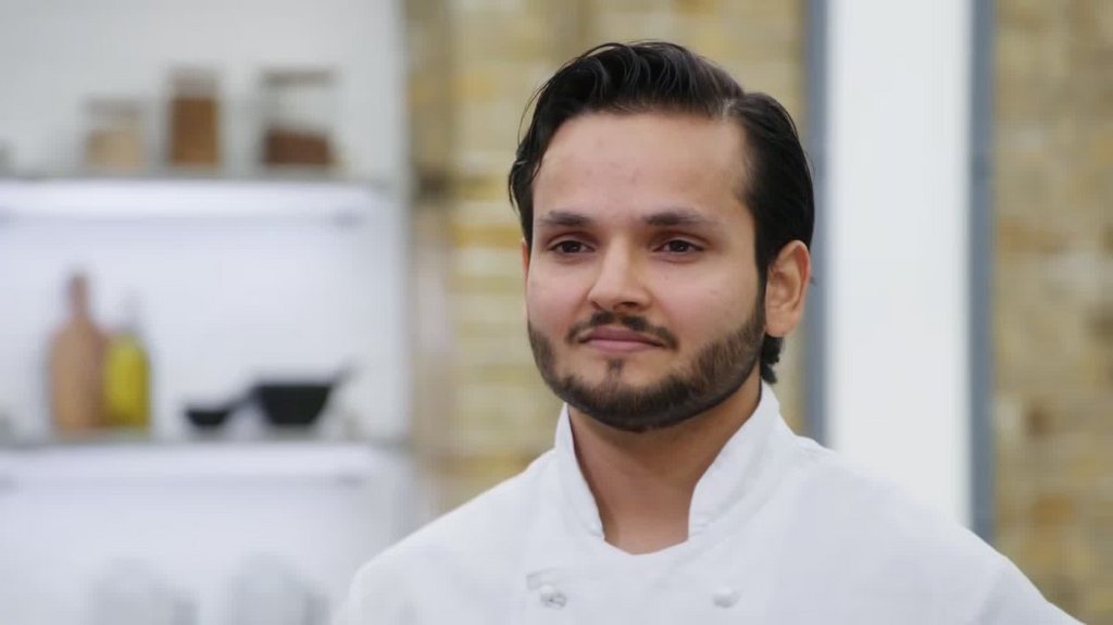 [Image: uknbrx0w163o.jpg]