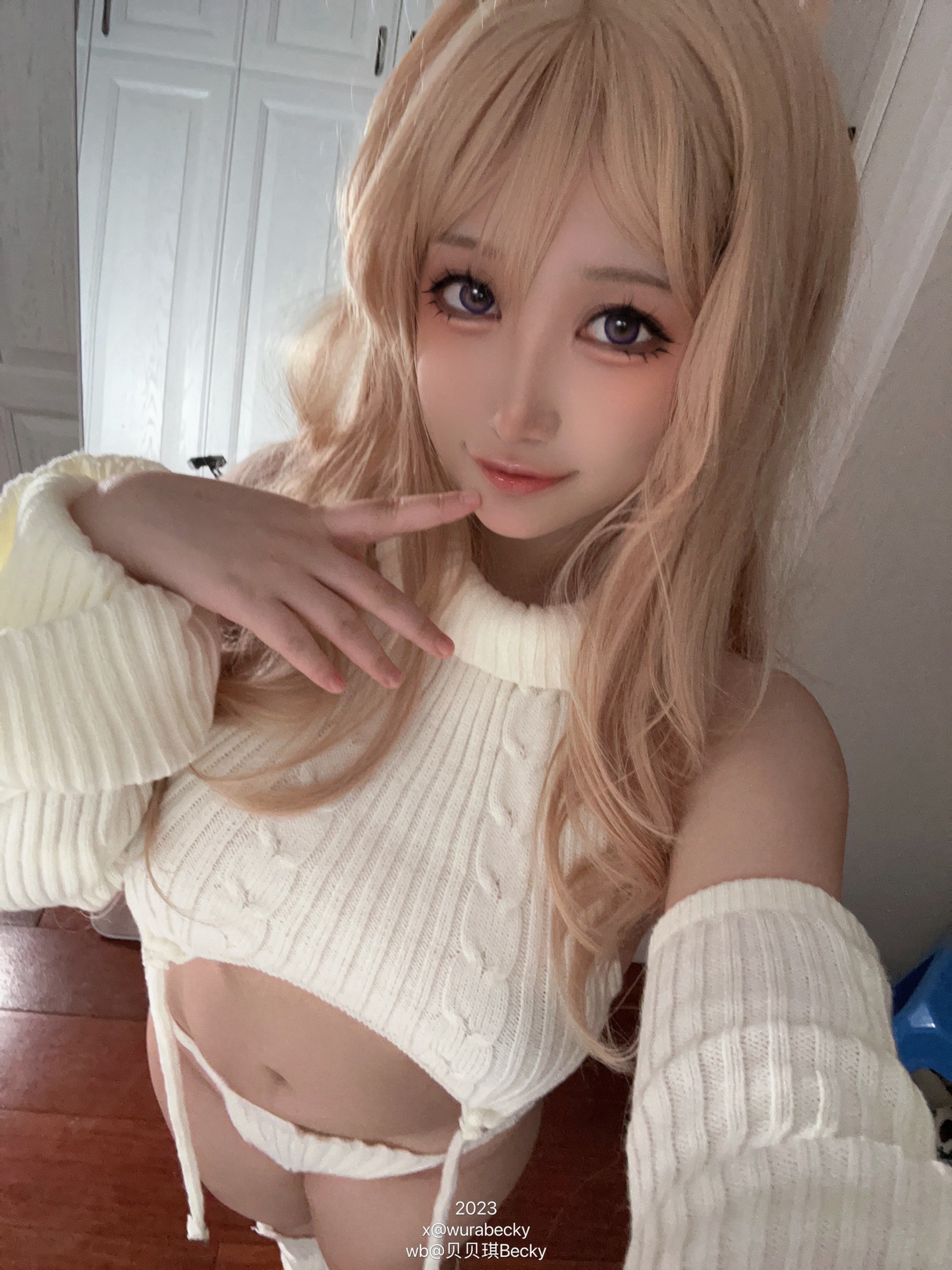 贝贝琪 Becky 白色毛衣 主题 写真集｜日常风高清摄影（25P｜149MB）插图4