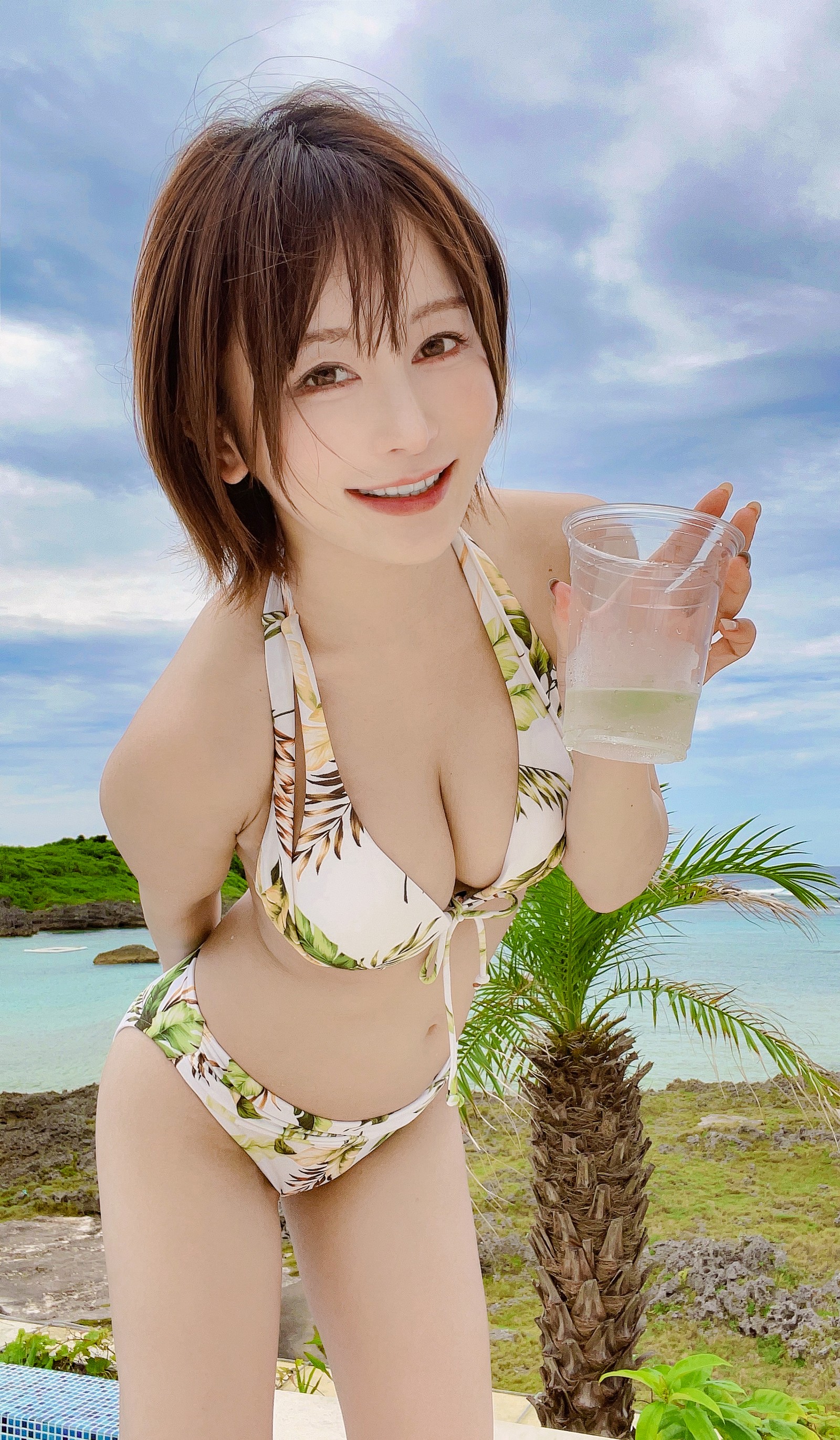 いくみ Fantia 2022年06月 写真＋视频合集（148P｜11V｜1.18GB）插图