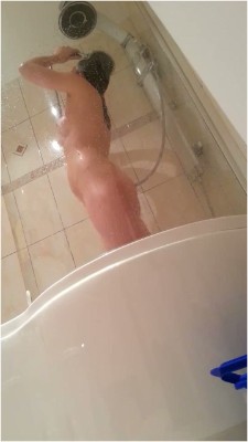 [Image: HID72419514341520260428.jpg]