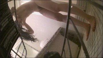 [Image: Voyeur33245142812.jpg]