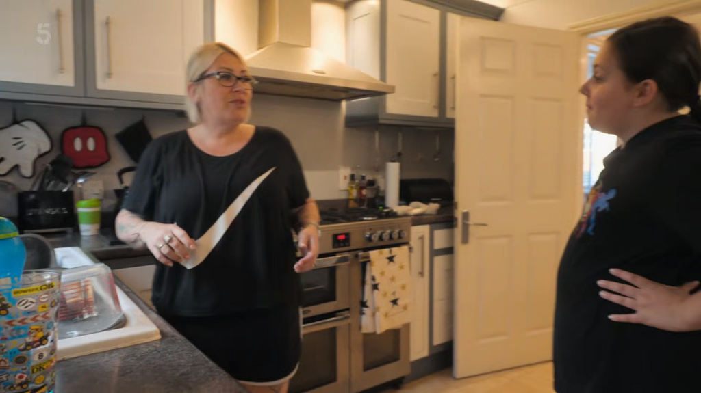 [Image: 2a0opm0lug2f.png]