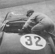 24 HEURES DU MANS YEAR BY YEAR PART ONE 1923-1969 - Page 40 56lm32-L11-C-Chapman-H-Mc-Kay-Fraser-1