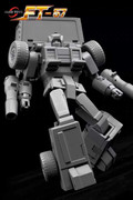 Fans-Toys-FT-57-Masterpiece-Scale-G1-Pipes-2