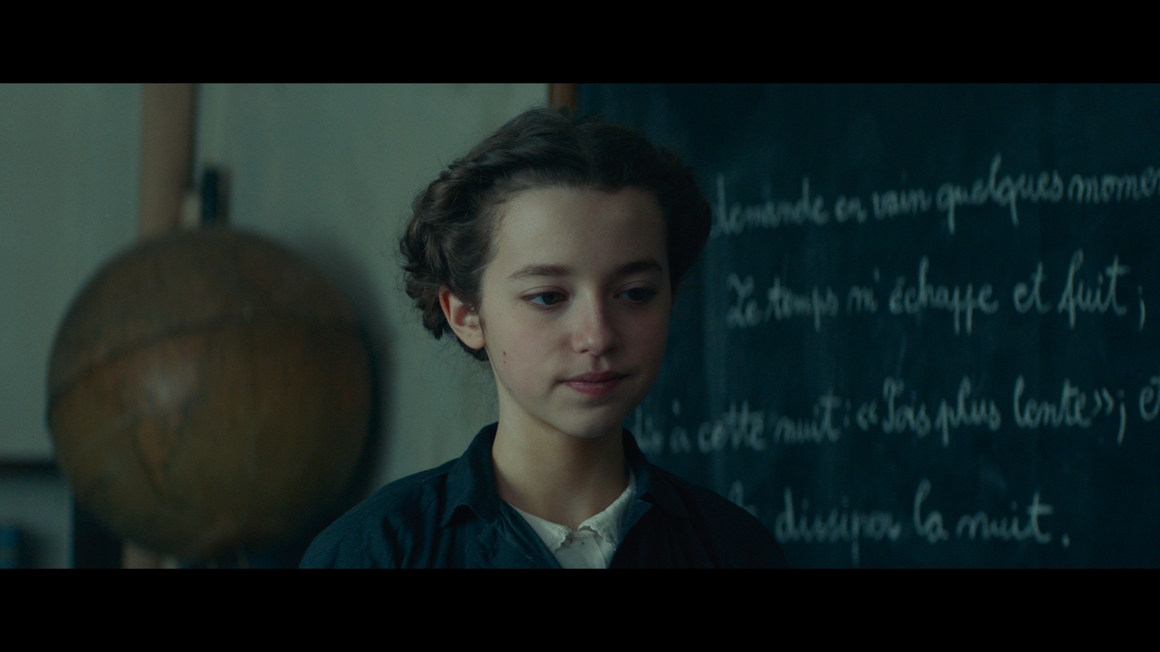 mpv-shot_White.Bird.2023.2160p.UHD.BDRemux.HDR.DV.HEVC-Нечипорук_00_16_00_0002