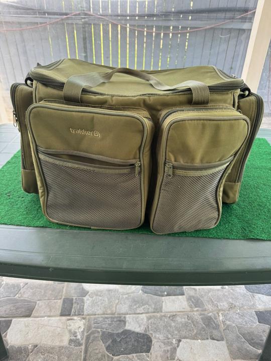 geanta nash 2