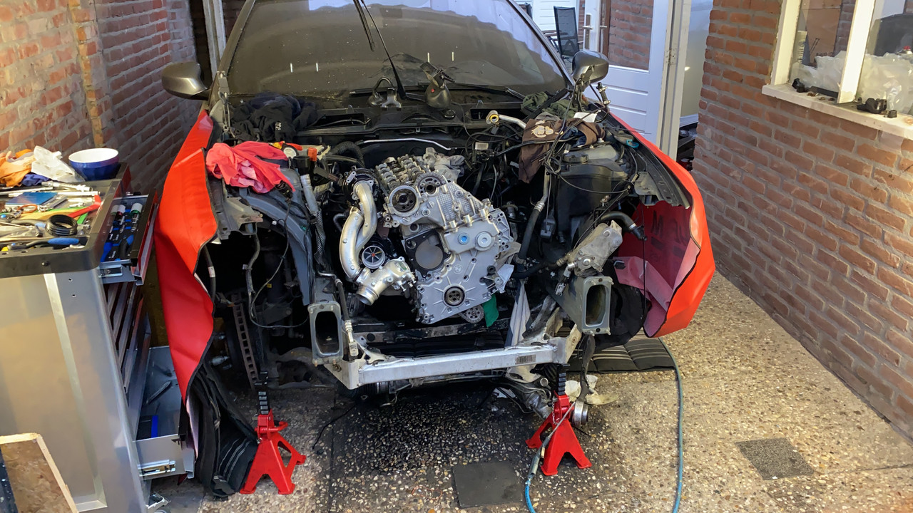 03FB75EC-9266-4F42-A933-DED172B468D0