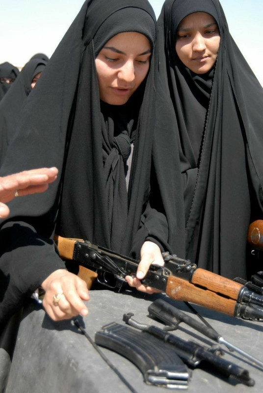 C:\Users\lenovo\Pictures\Saved Pictures\muslim woman\f40624b7e981237dfb4e9c41f97836a1.jpg